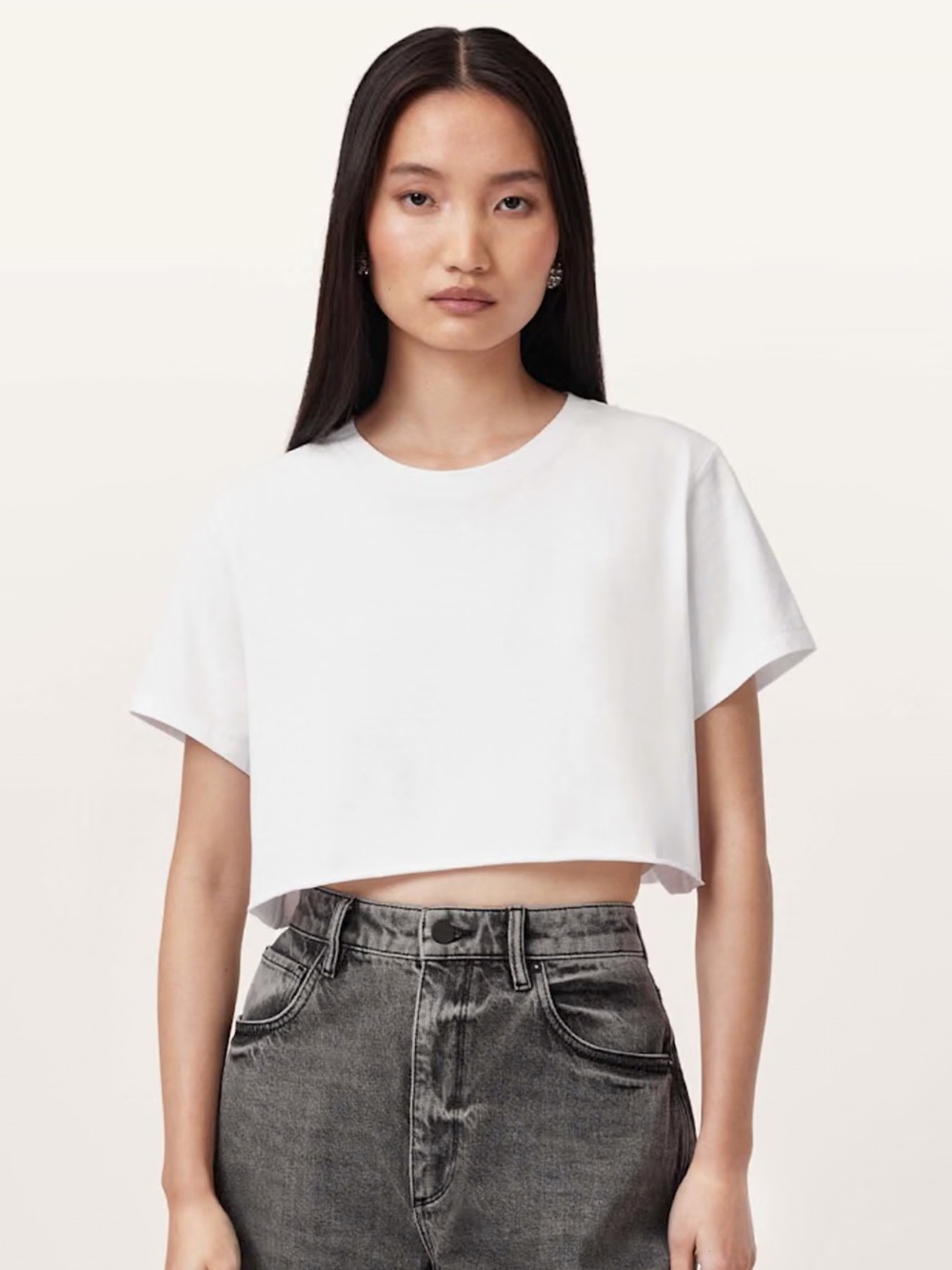 Soph Cropped Relax Fit T-Shirt
